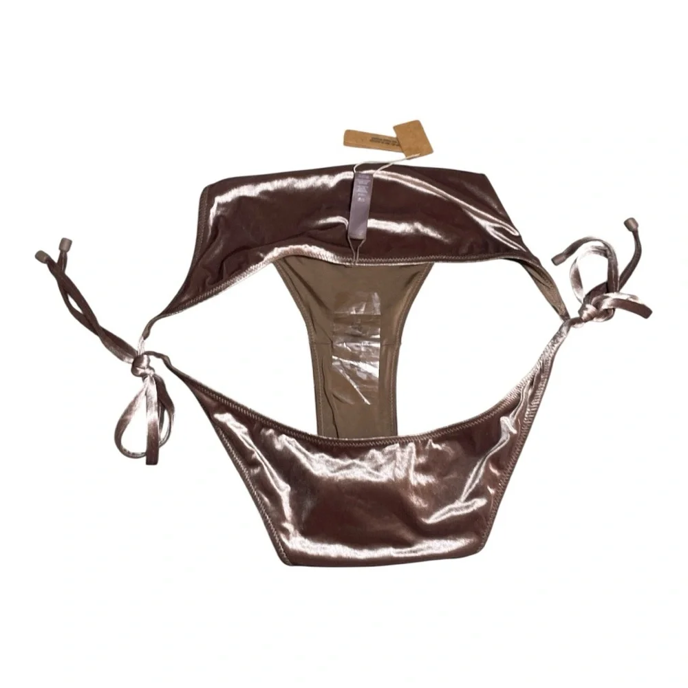 SKIMS Bundle of Brown Velour Bikini Bottoms & Maroon Bikini Underwear | 4X